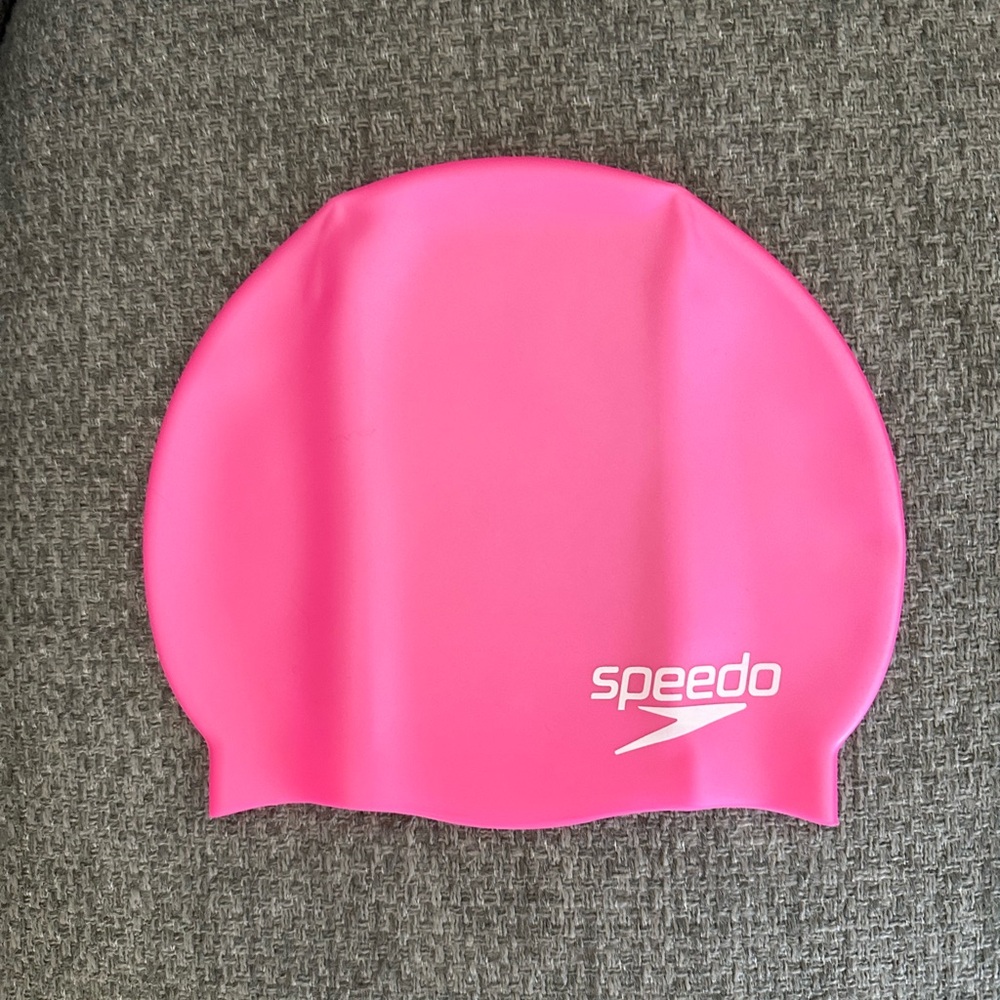 New Speedo junior swim cap